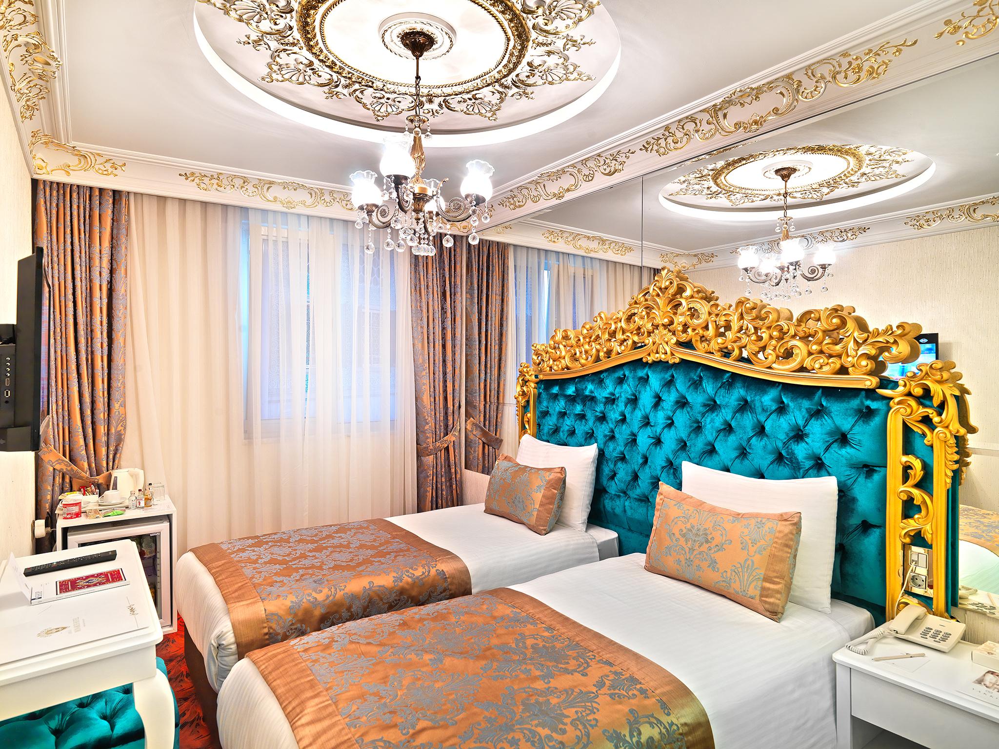 White Monarch Hotel Istanbul Eksteriør billede